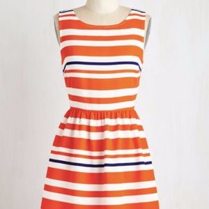 Modcloth Prance Encounter Dres M